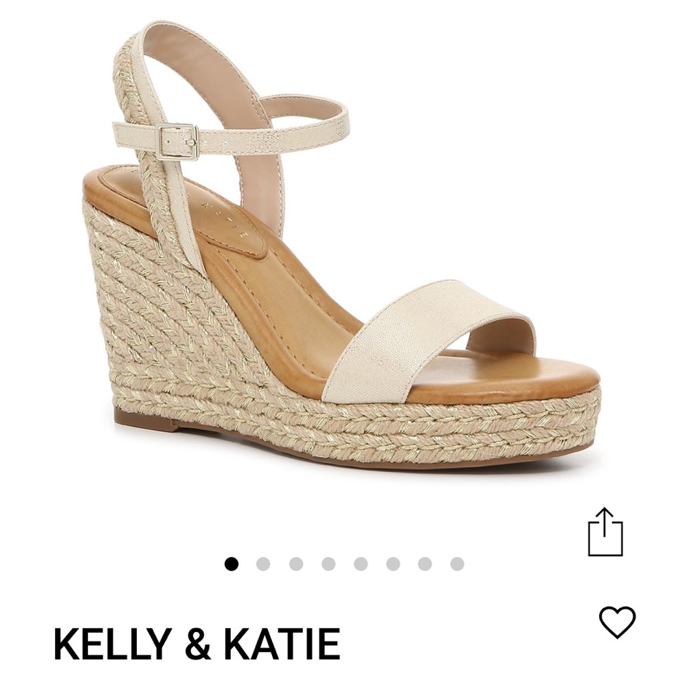Kelly & Katie gold shimmer espadrille wedges size 8